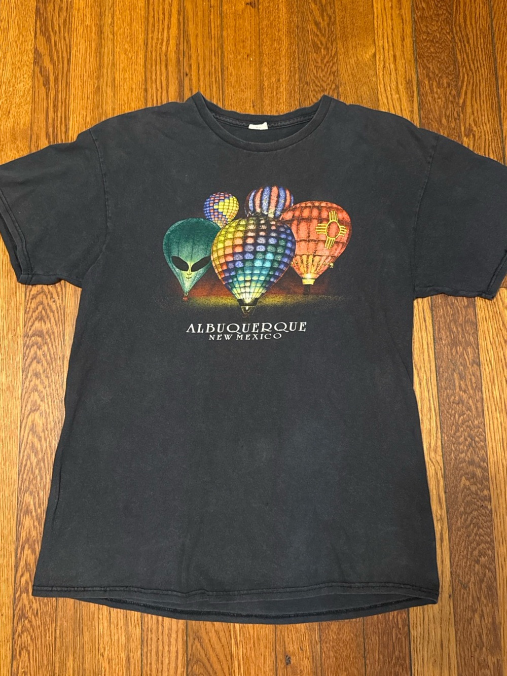 Early 2000s Y2K perfectly faded black Albuquerque, New Mexico T-shirt